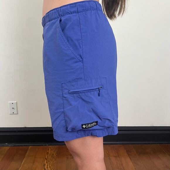 Vintage Columbia Outdoor Cargo Shorts - Picture 8 of 10